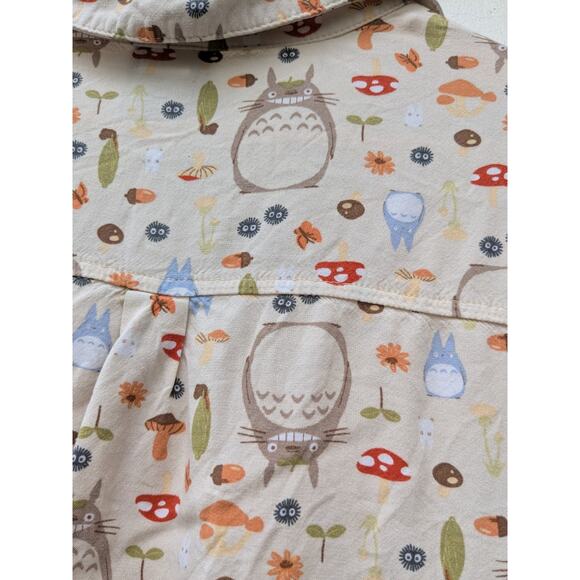 Studio Ghibli My Neighbor Totoro Butterflies Mushrooms Woven Button-Up Size L/G - Picture 6 of 10
